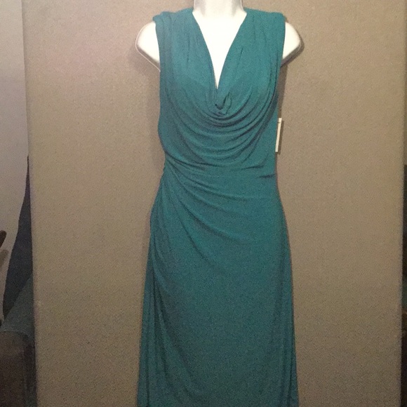 Ronni Nicole Dresses & Skirts - Ronni Nicole Jade dress